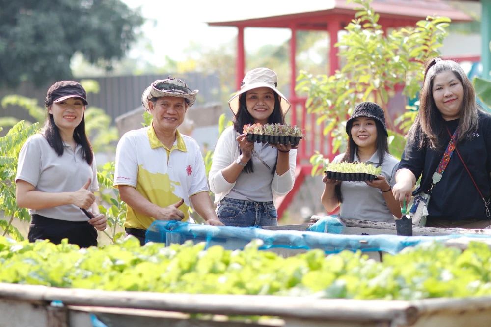 “Plus Doing Good, Growing Happiness in the Community” activity