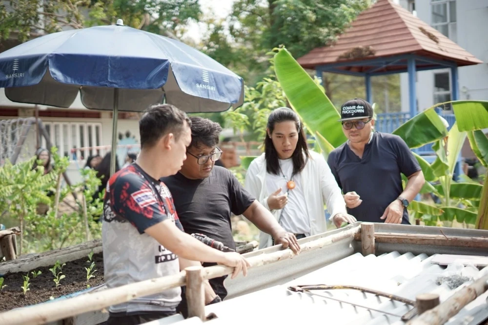 “Plus Doing Good, Growing Happiness in the Community” activity